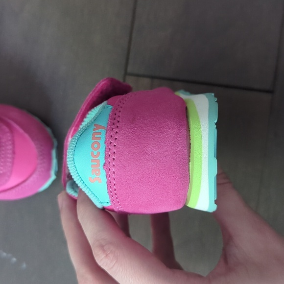 NWOT Toddler Size 4 Saucony Jazz Hook & Loop Sneaker - Picture 5 of 8